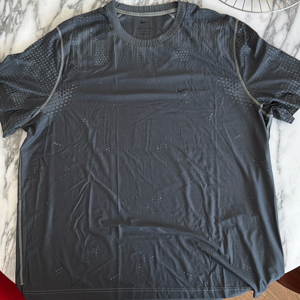 Nike athletic shirt. Size XL